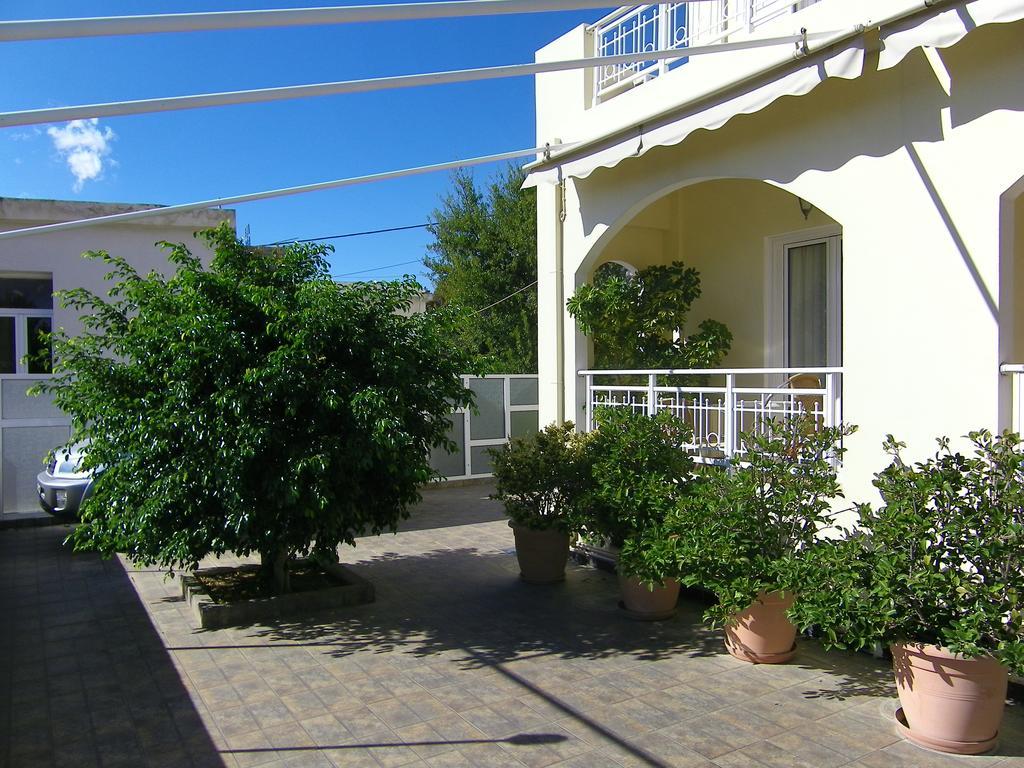 Hotel Filioppi Ágios Kírykos Exteriér fotografie