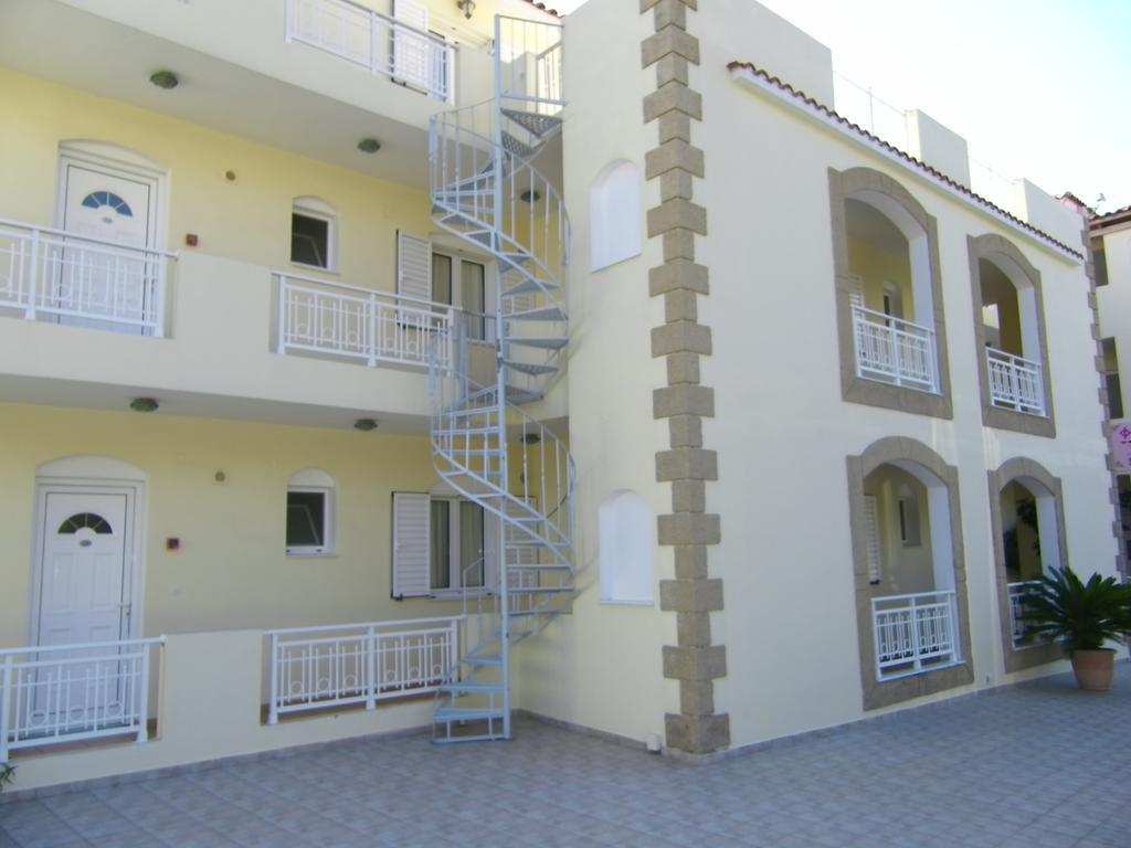 Hotel Filioppi Ágios Kírykos Exteriér fotografie